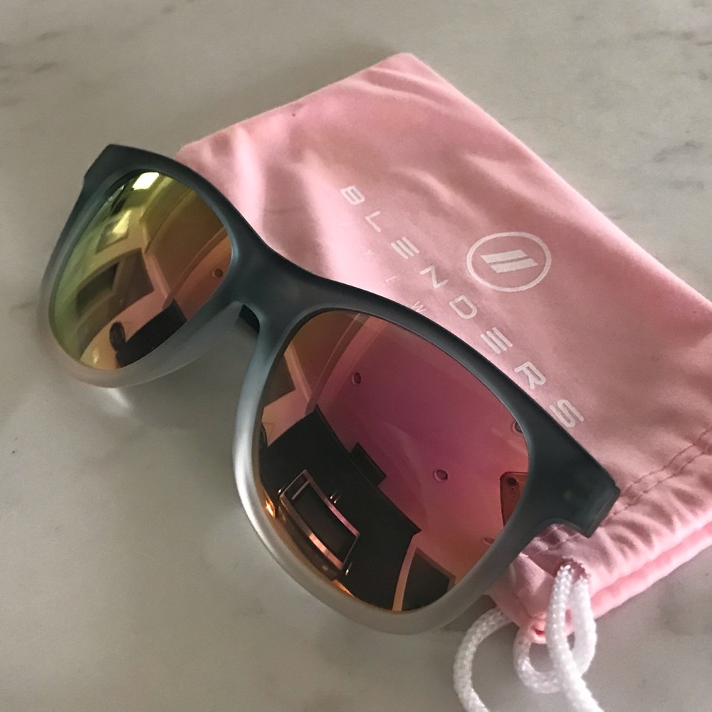 Pink and gray blenders sunglasses